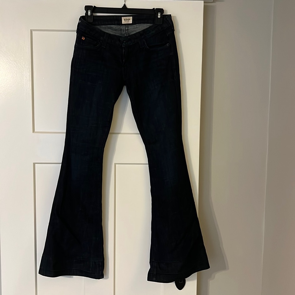 Hudson fit and flare jeans. Dark blue. Size 25